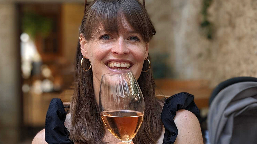 Selena Schleh, former shots Deputy Editor, has died