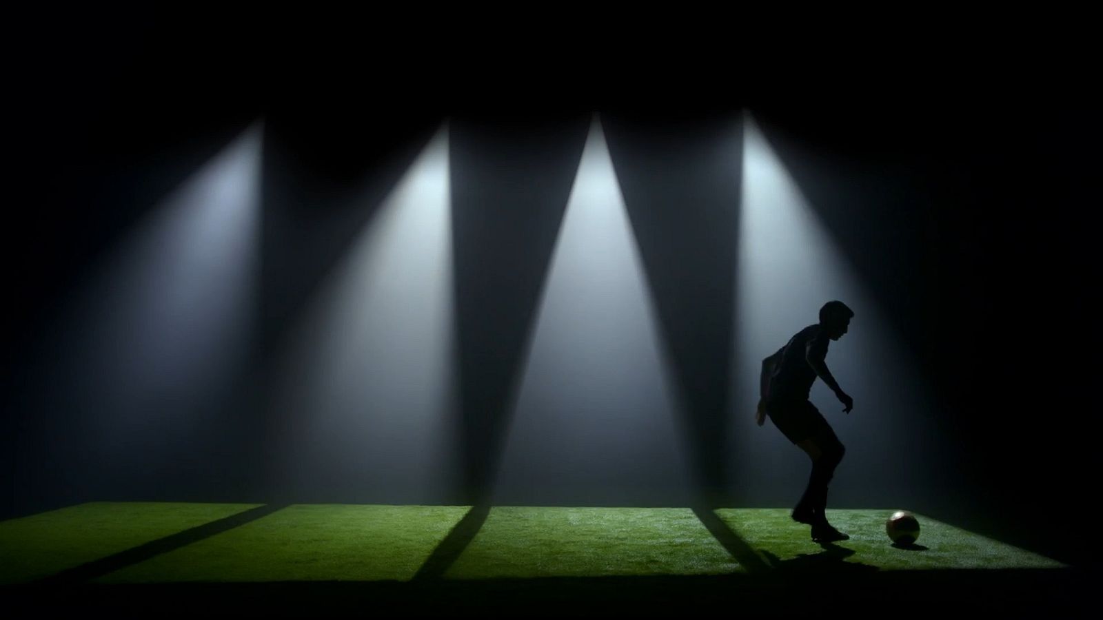 Tactics not theatrics: How to direct footballers