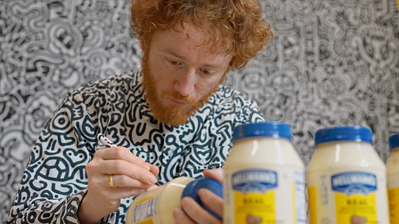 Hellmann's Easter egg hunt with Mr. Doodle   ​