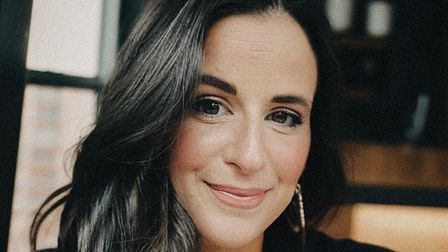 Electric Theatre Collective welcomes Hayley Wallach