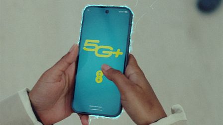 EE keeps commuters on track