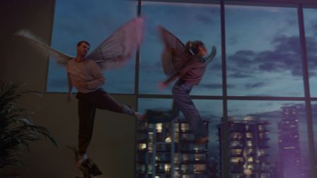 Dave Meyers wings it for Harman Kardon