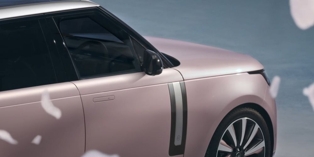Range Rover – SV Bespoke - Petals (Exterior)