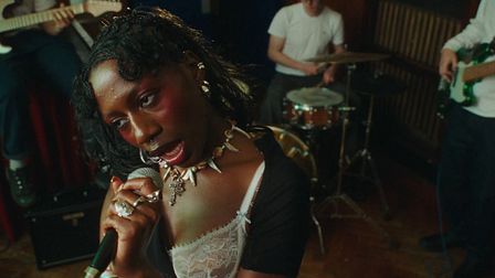 Niyadre directs Zombies for Bina