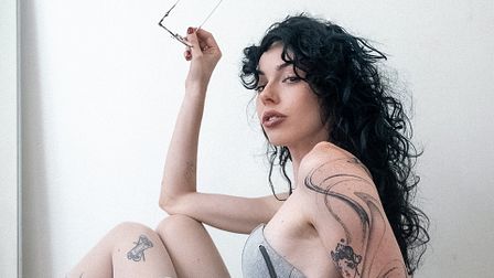 Merman signs director Roisino