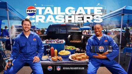 Pepsi crashes the tailgate party again