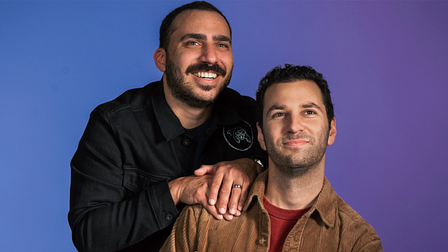 ​Boldly signs Plummer/Strauss