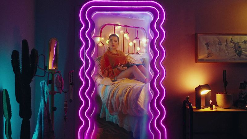 Tinder "announcement"