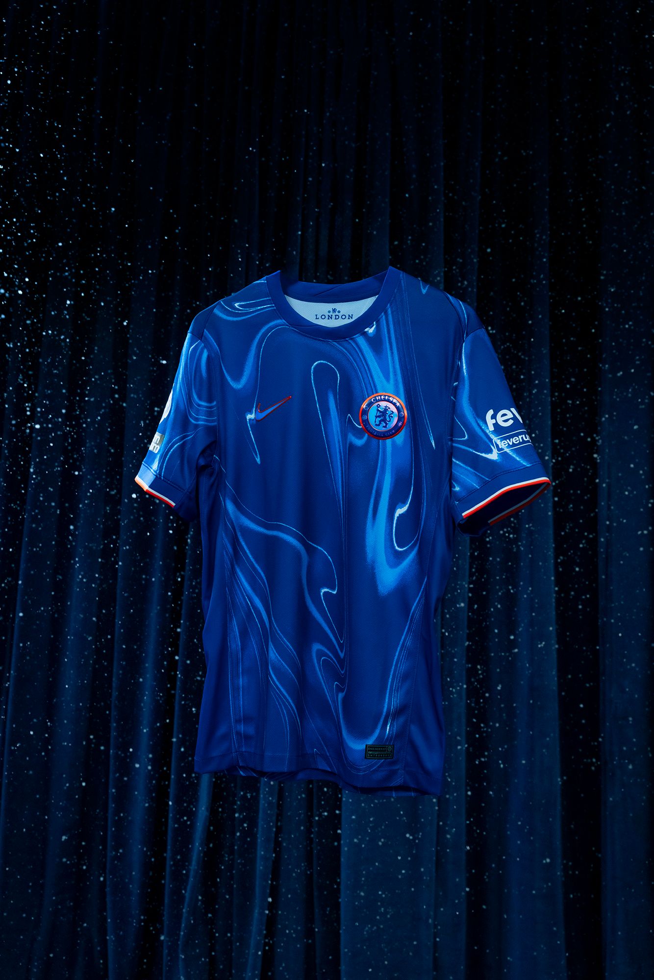 Dean_Martindale_Chelsea-FC_Christmas_Shirt_029