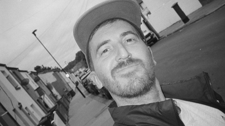 Starling signs director Slim Jim