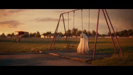 Telstra finds the ghost of Christmas outcast