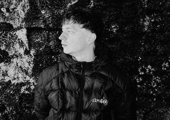 KODE Signs Director Brody Salmon