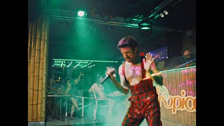 Makeshift Art Bar’s celebrity identity crisis