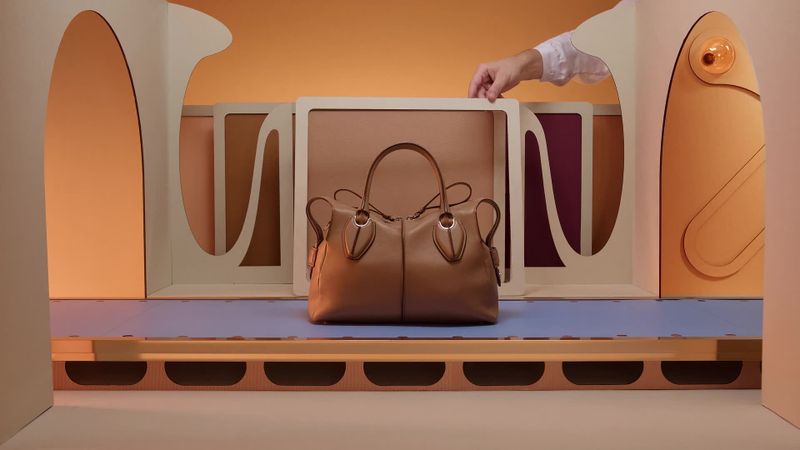 TOD'S