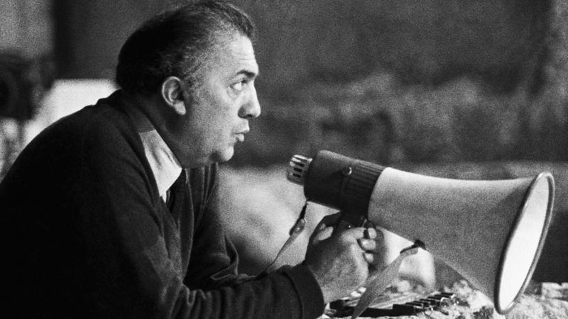 Fellini Forward