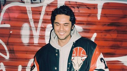 Steven Norel signs with Armoury London
