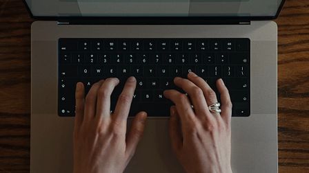 Apple composes a powerful performance