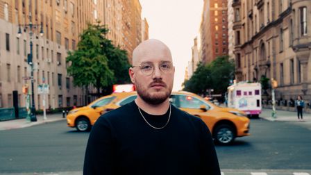 Work Editorial signs Sebastian Zotoff