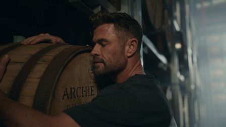 Justin McMillan directs the Hemsworth brothers for Archie Rose