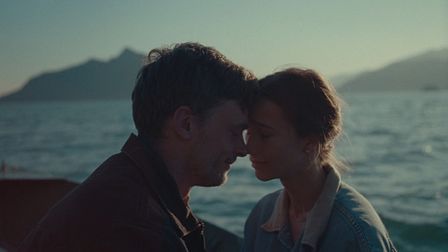 Alaskan Tapes poses an impossible question