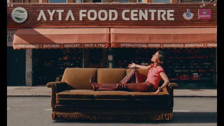 Wolf Alice goes sofa surfing