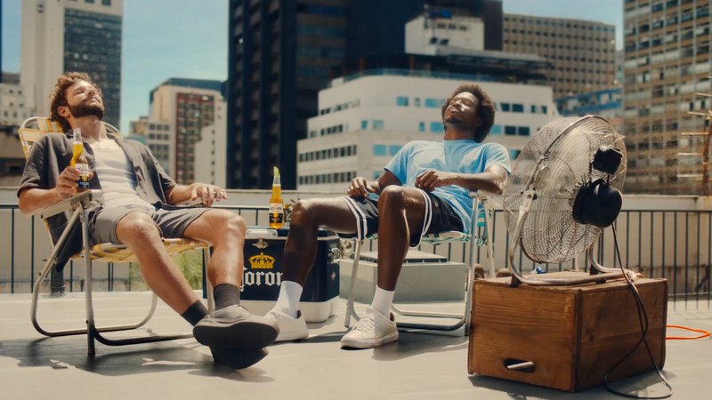 Find the beach mindset in our immersive visual world for Corona