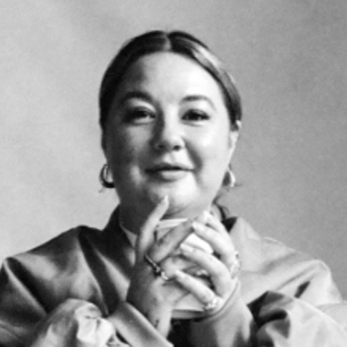 Annie Ayres