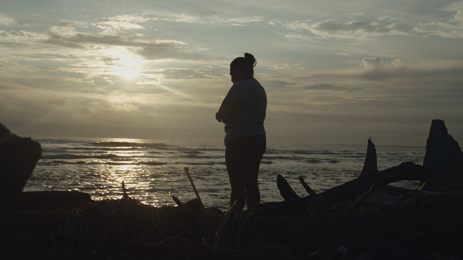 Jean Chapiro finds the message beyond La Mar