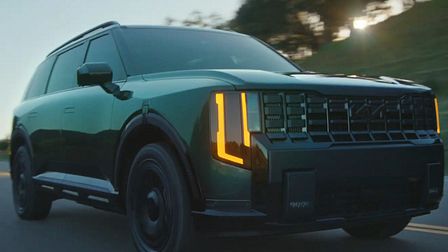 Kia introduces first-ever Telluride Hybrid